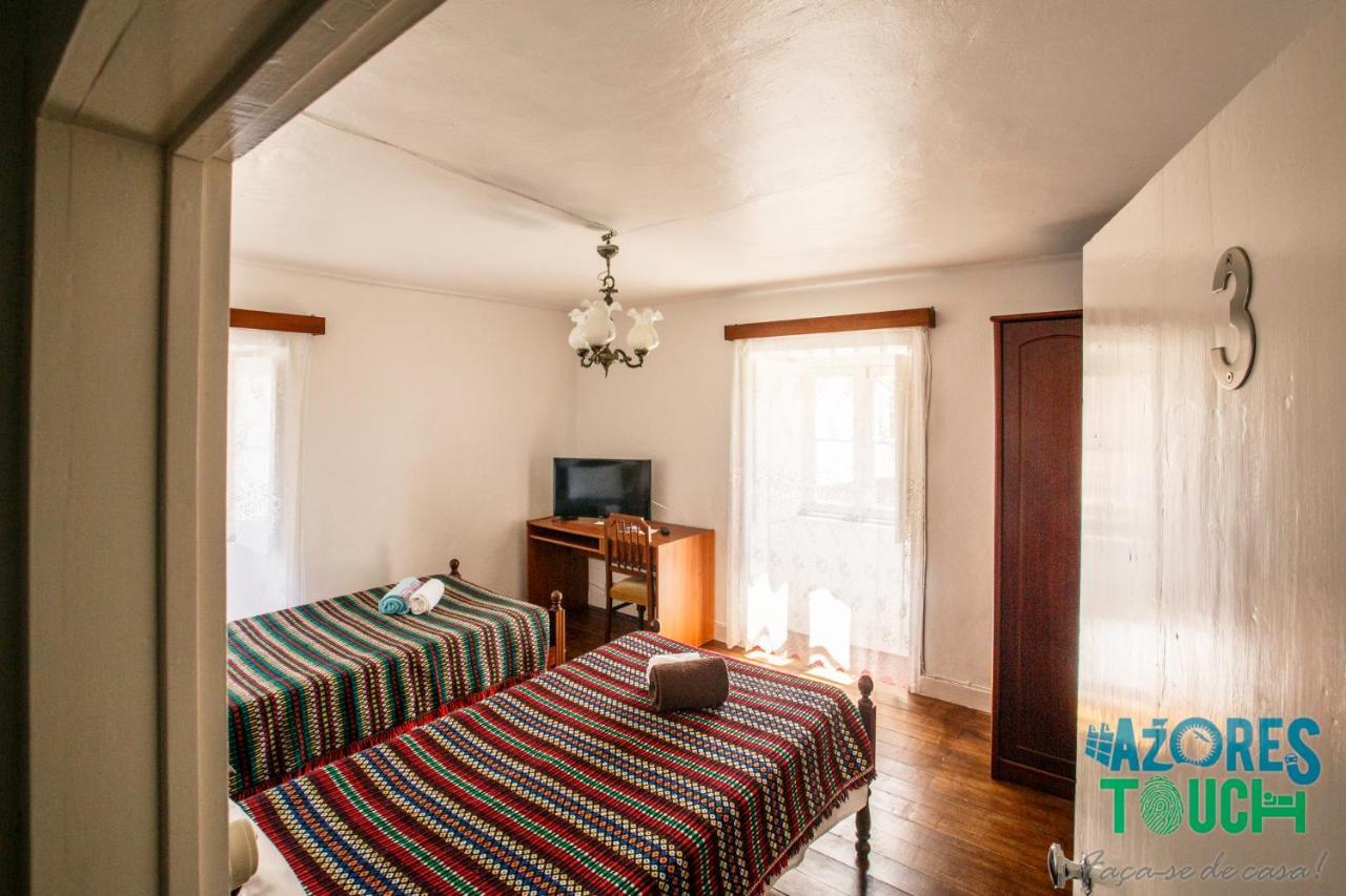Hospedaria casa D'Avo Praia da Vitoria Bagian luar foto
