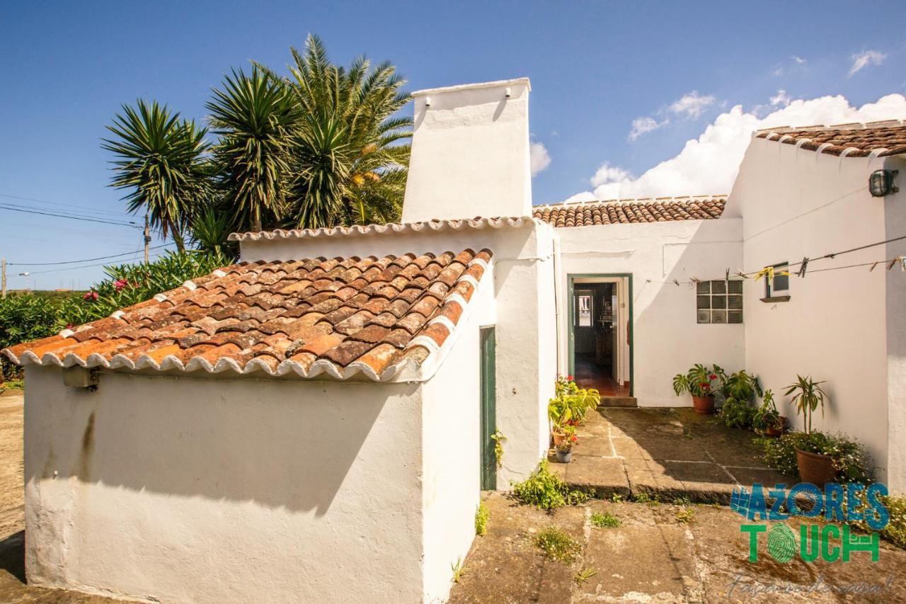 Hospedaria casa D'Avo Praia da Vitoria Bagian luar foto